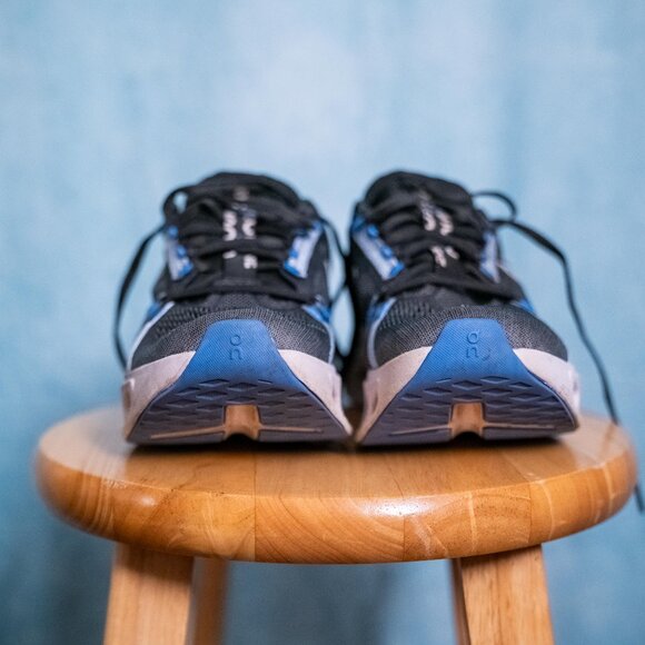 ON Women's Cloudclipse Running Shoes Size 8 - Picture 2 of 8